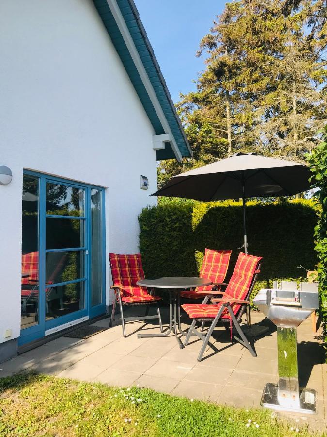 Boddenhus Ruegen - Fewo Schwalbe Breege Esterno foto